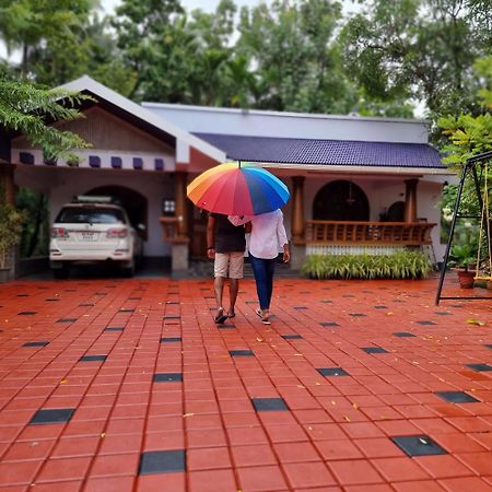 Serenity Villa And Treehouse Palakkad Exterior foto